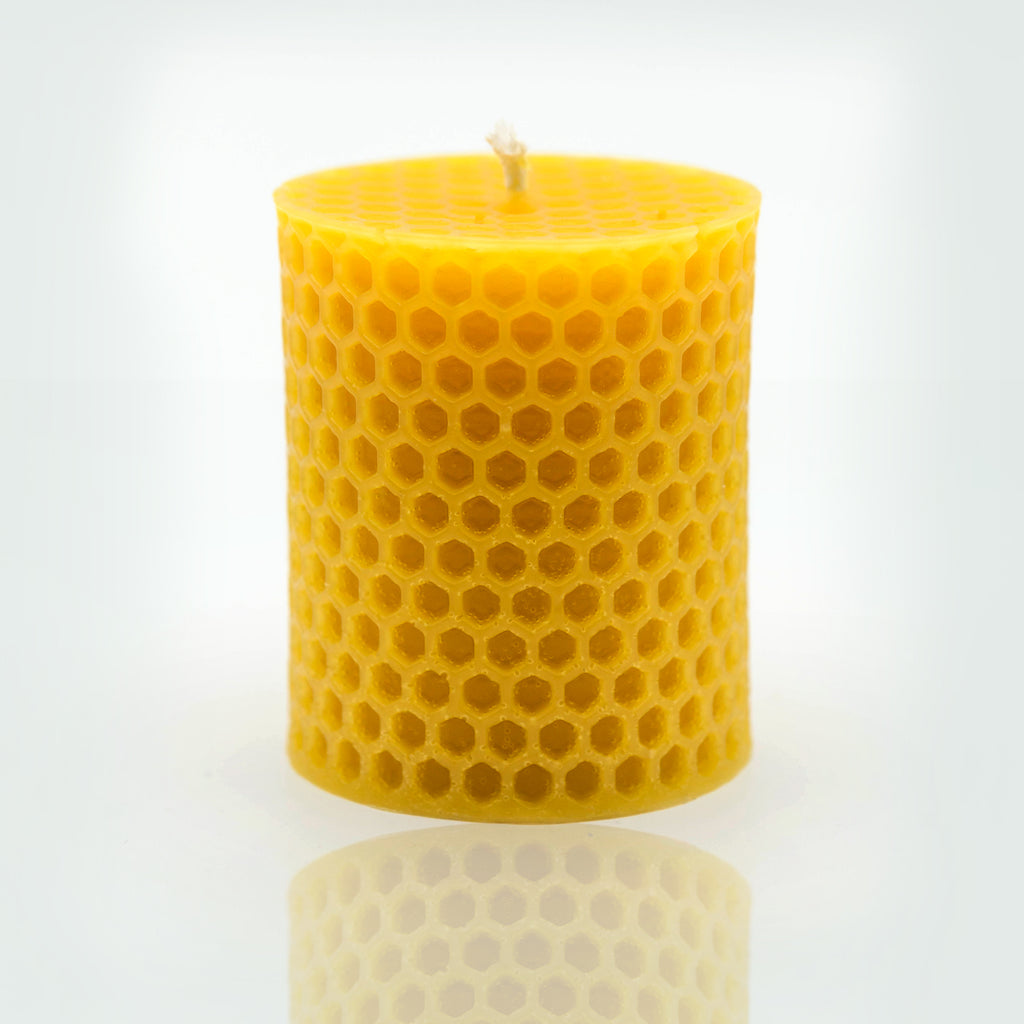 Beeswax Honeycomb Cylinder Candle (4.5cm x 5.5cm)
